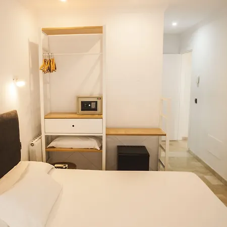 Abril Konukevi Nerja