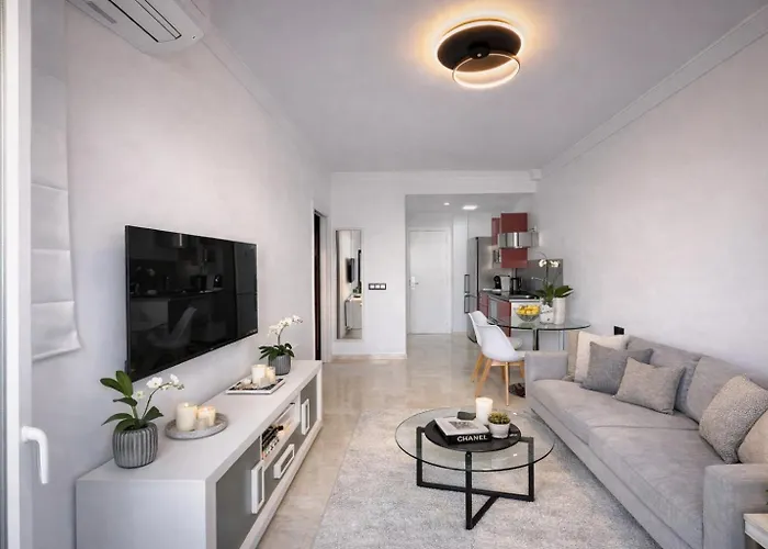 ゲストハウス Abril 4*