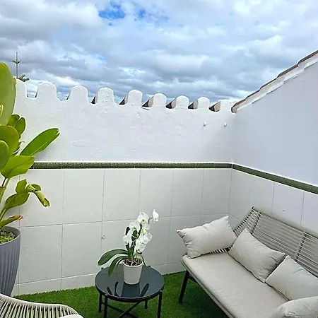 Gæstehus Abril 4*