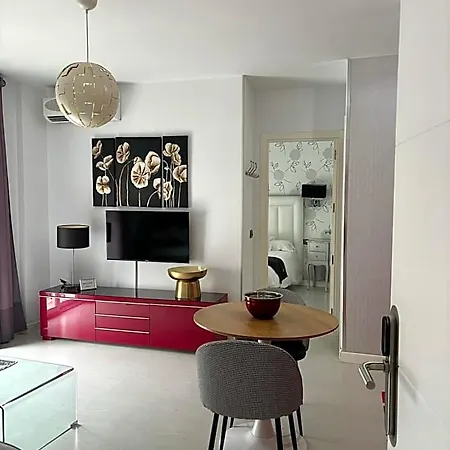 Gæstehus Abril 4*