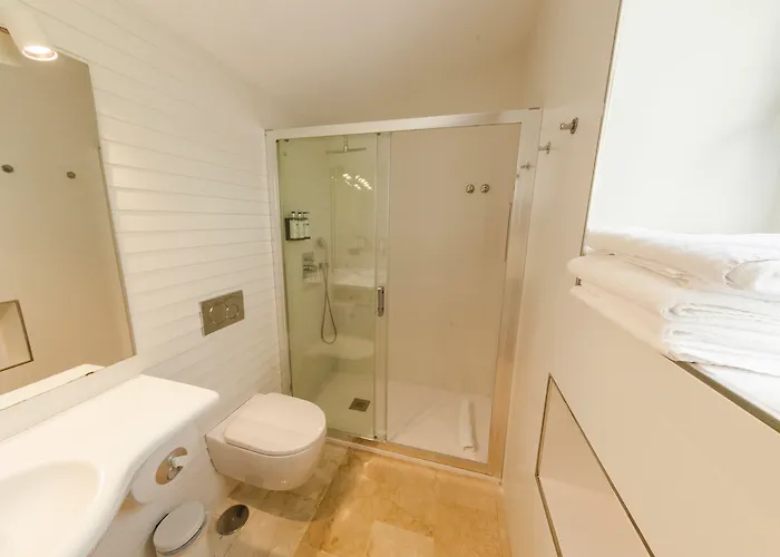 Abril Pensjonat Nerja