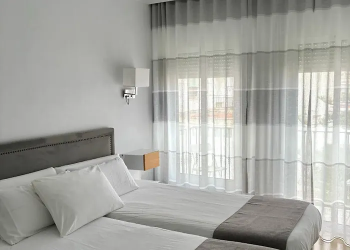 Abril Casa de hóspedes Nerja